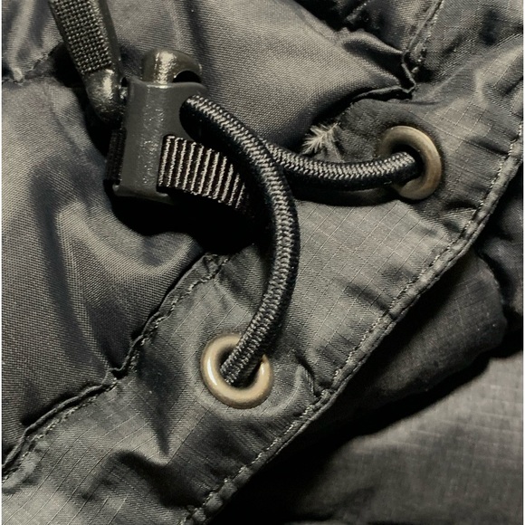 The NorthFace, Down Vest - Picture 9 of 13
